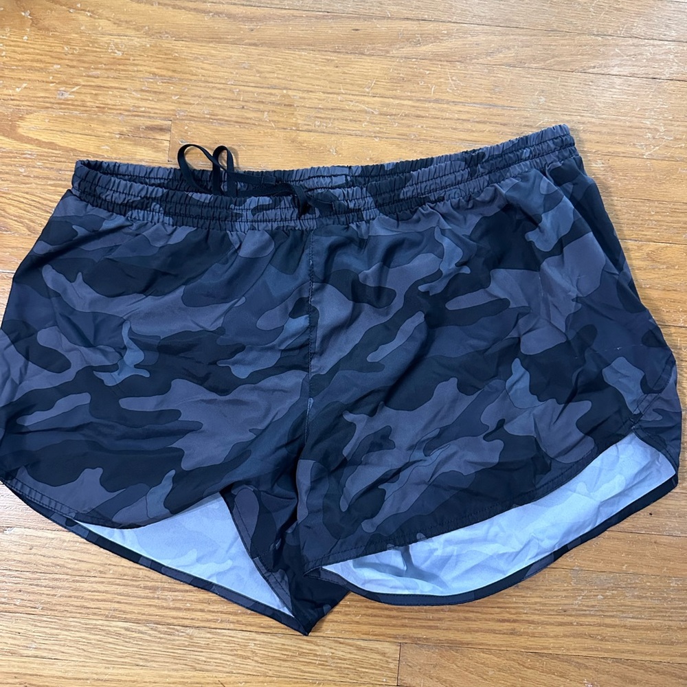 Old Navy Black and Gray Athletic Shorts Lightweight Design
